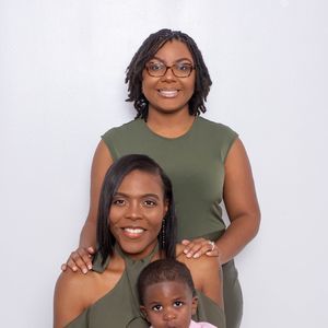 Meet your Posher, Sakita